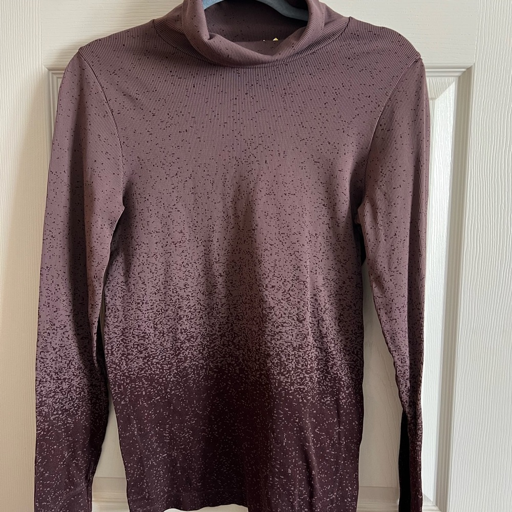 Athleta Ribbed Turtleneck Ombre